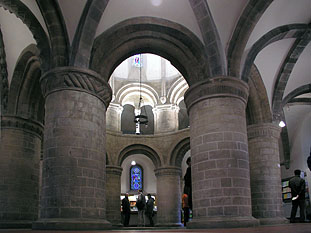 a dise view of the circular nave