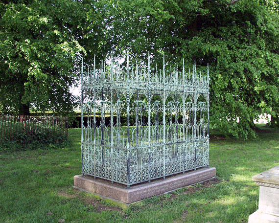 albury-bronze-tomb